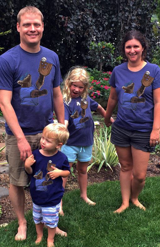 Bear Baseball Fielder Bear T-Shirt with Family